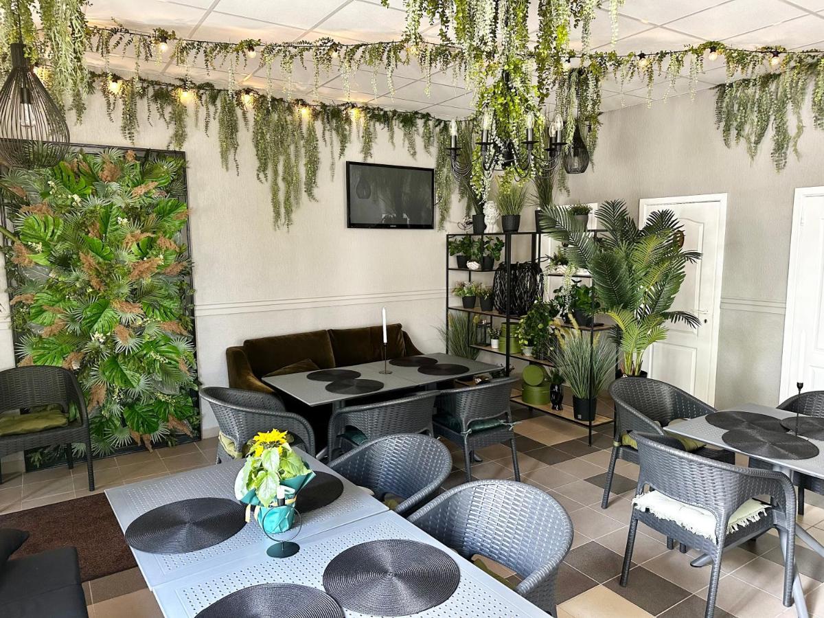 Villa Gales Hotel 사울크라스티 외부 사진